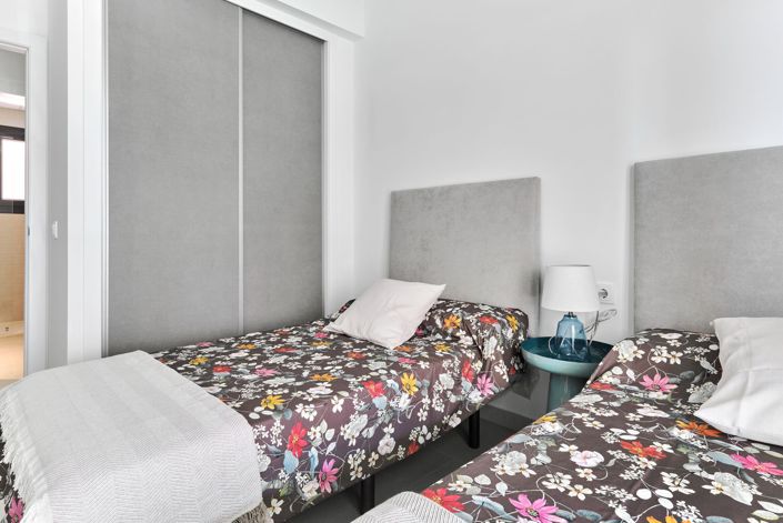 Image No.39-2 Bed Property for sale
