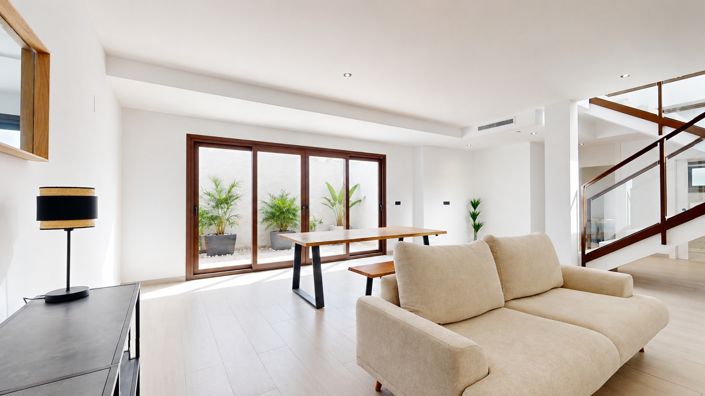Image No.18-5 Bed Villa / Detached for sale