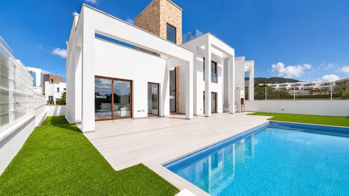 Image No.3-5 Bed Villa / Detached for sale
