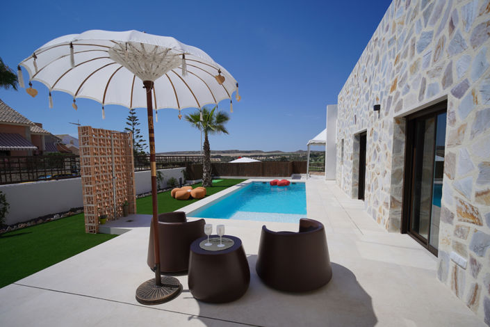 Image No.2-3 Bed Villa for sale