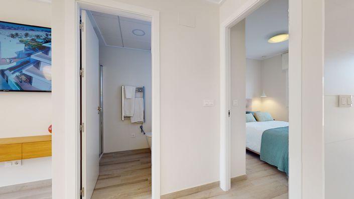 Image No.37-3 Bed Apartment for sale