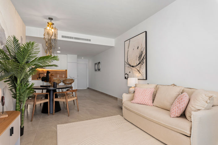 Image No.2-3 Bed Property for sale