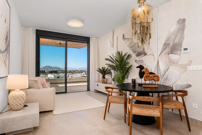 Image No.40-3 Bed Property for sale