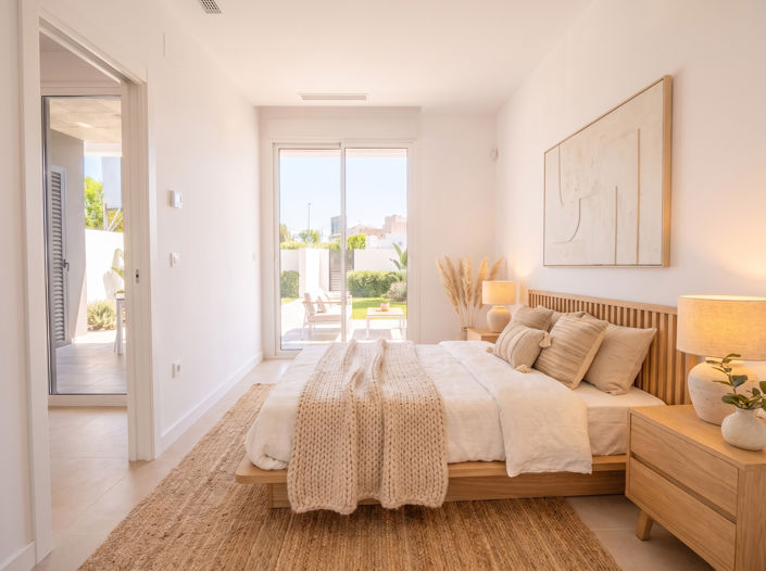 Image No.37-2 Bed Property for sale