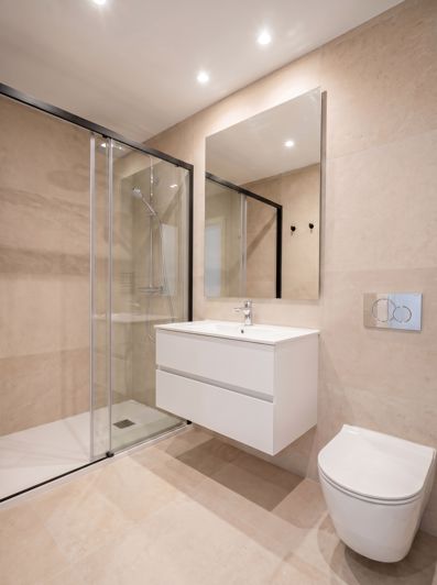 Image No.42-2 Bed Property for sale