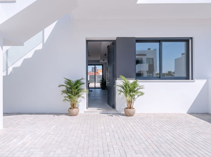 Image No.49-2 Bed Property for sale