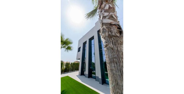 Image No.14-3 Bed Villa for sale