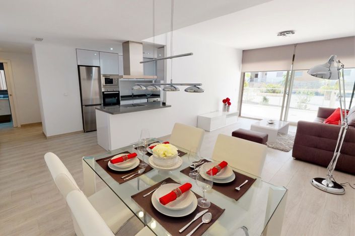 Image No.7-3 Bed Property for sale