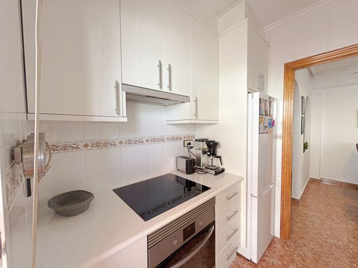 Image No.14-3 Bed Townhouse for sale