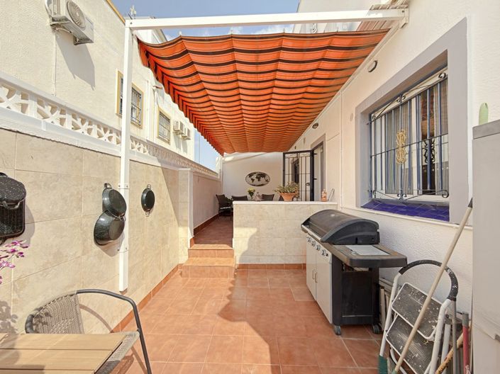 Image No.3-3 Bed Townhouse for sale