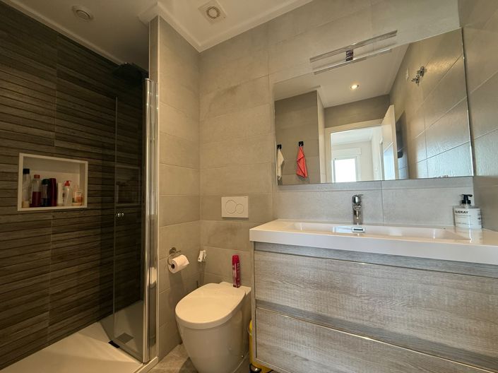 Image No.13-2 Bed Apartment for sale
