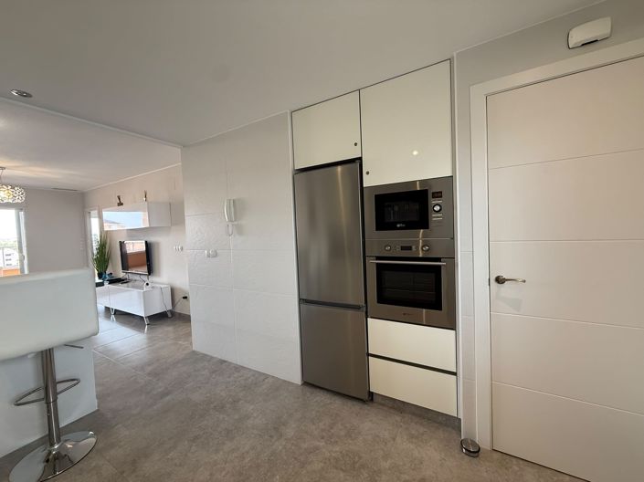 Image No.4-2 Bed Apartment for sale