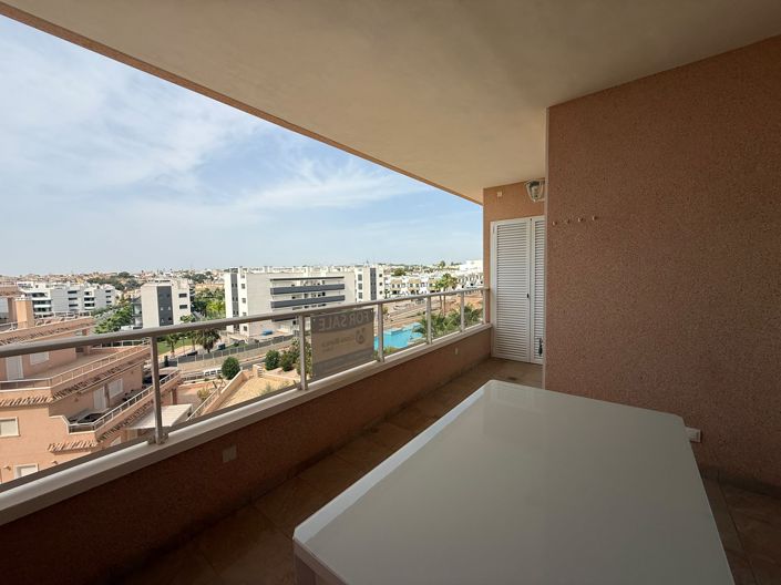 Image No.9-2 Bed Apartment for sale