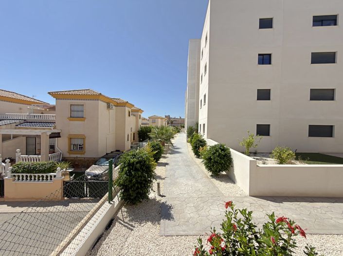 Image No.9-3 Bed Apartment for sale