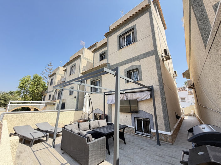 Image No.4-Villa de 5 chambres à vendre à Villamartin