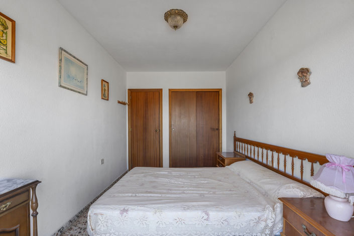 Image No.14-2 Bed Apartment for sale