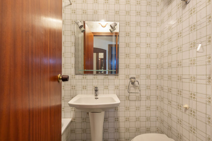 Image No.17-2 Bed Apartment for sale