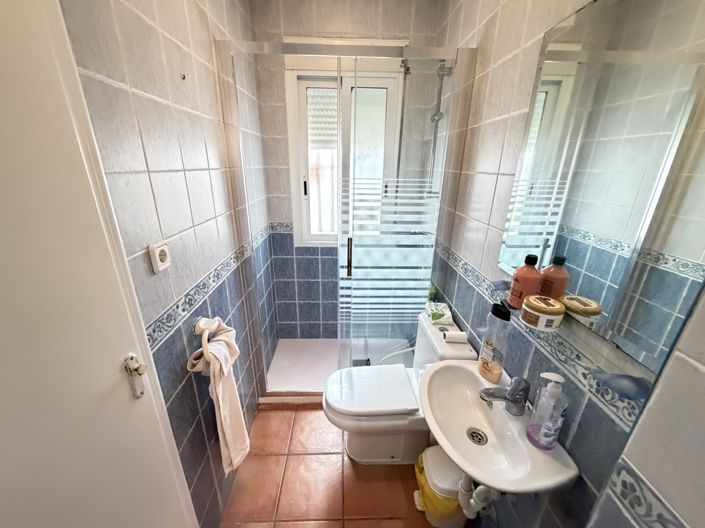Image No.10-4 Bed Townhouse for sale