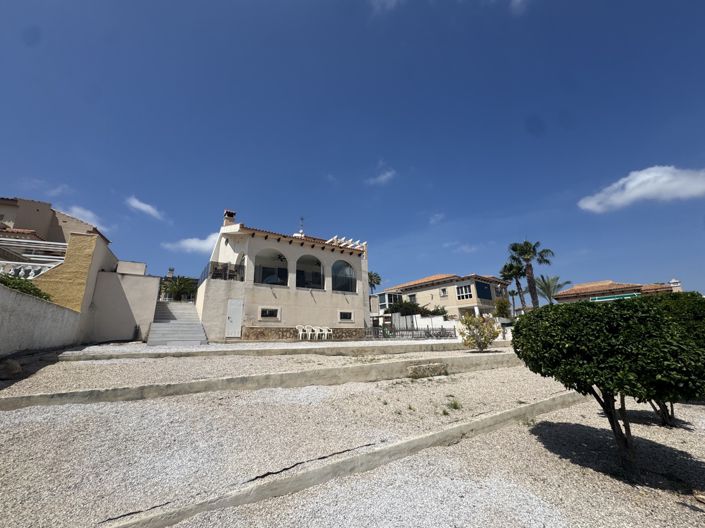 Image No.31-5 Bed Villa for sale