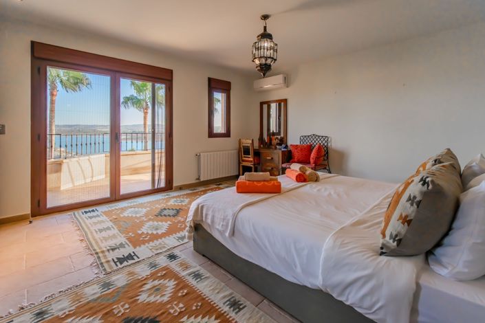 Image No.28-6 Bed Villa for sale