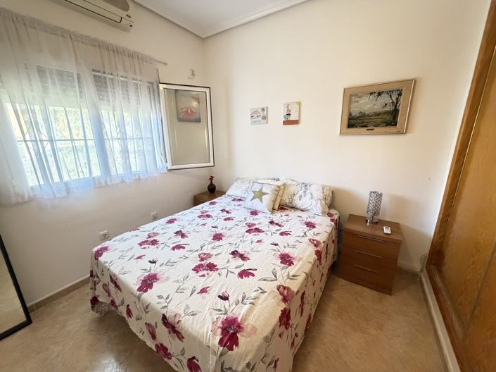 Image No.16-7 Bed Villa for sale