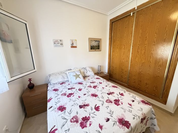 Image No.17-7 Bed Villa for sale