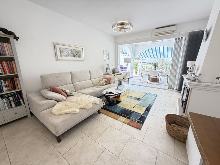 Image No.9-2 Bed Bungalow for sale
