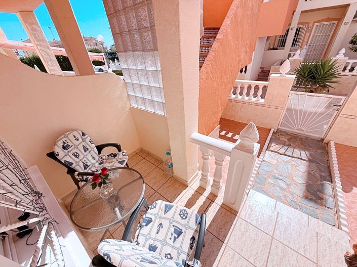 Image No.16-2 Bed Apartment for sale