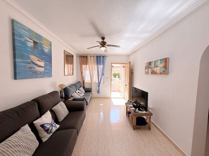 Image No.19-2 Bed Apartment for sale