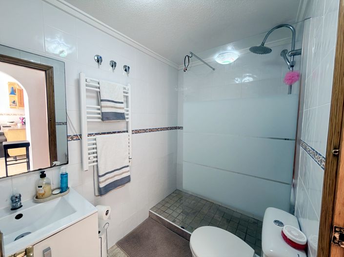 Image No.31-2 Bed Apartment for sale