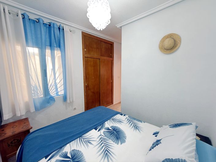 Image No.32-2 Bed Apartment for sale