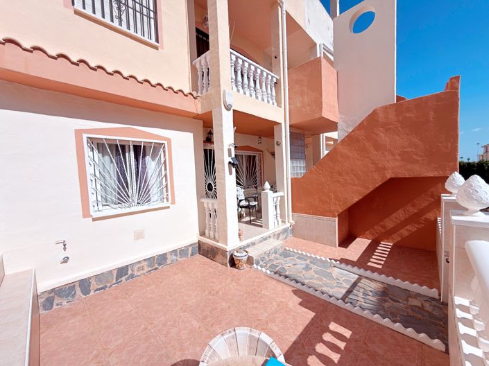 Image No.9-2 Bed Apartment for sale