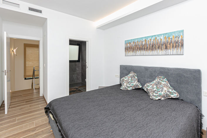 Image No.38-3 Bed Villa for sale
