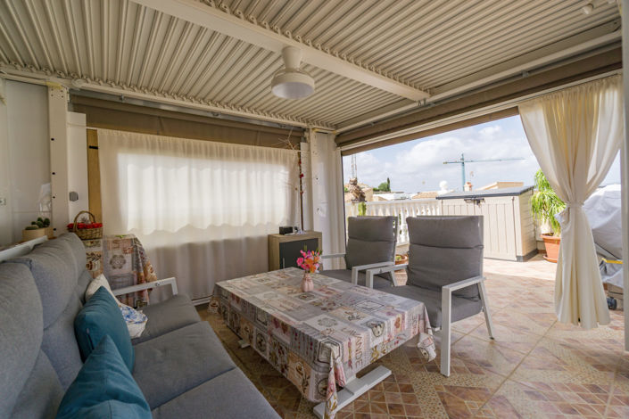 Image No.2-3 Bed Quad for sale