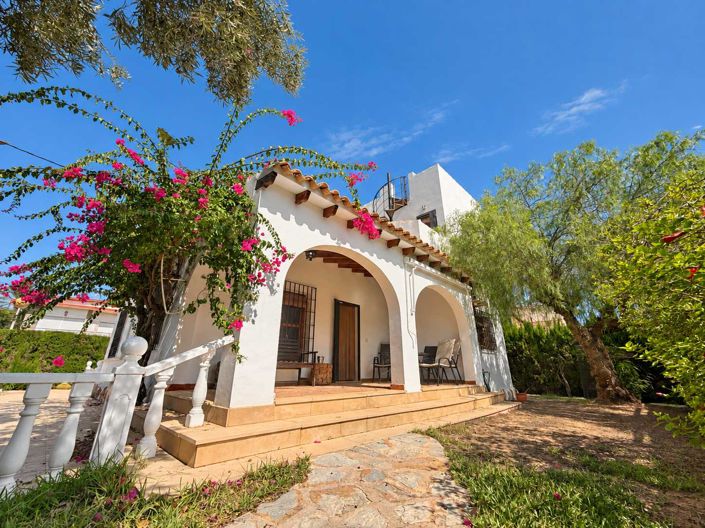 Image No.19-4 Bed Villa for sale
