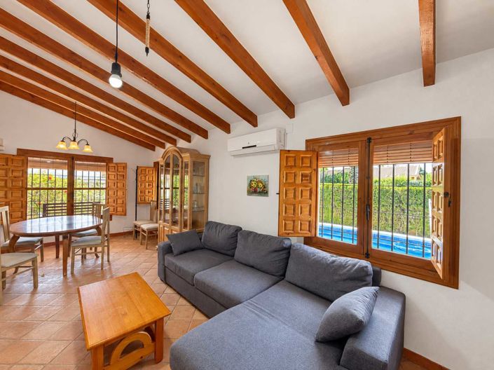 Image No.24-4 Bed Villa for sale