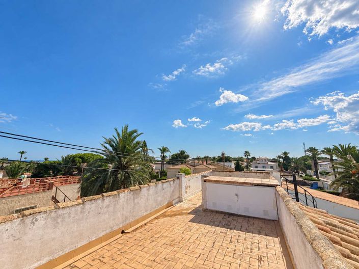 Image No.28-4 Bed Villa for sale