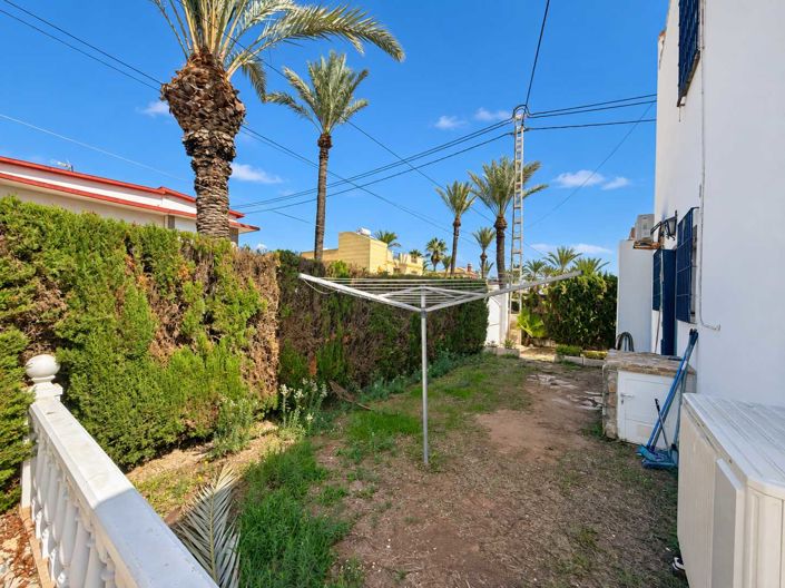 Image No.8-4 Bed Villa for sale