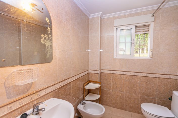 Image No.21-2 Bed Apartment for sale
