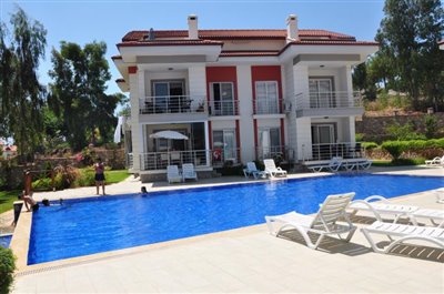 Appartement de 3 chambres à vendre à Çalis