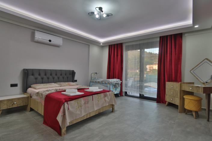 Image No.17-Villa de 4 chambres à vendre à Ciftlik