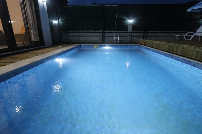 Image No.9-Villa de 4 chambres à vendre à Ciftlik