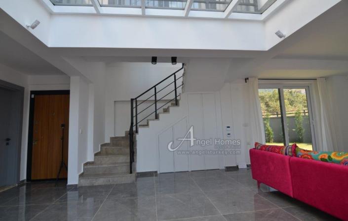 Image No.6-4 Bed Villa for sale