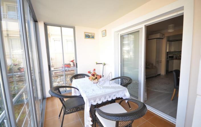 Image No.12-3 Bed Apartment for sale