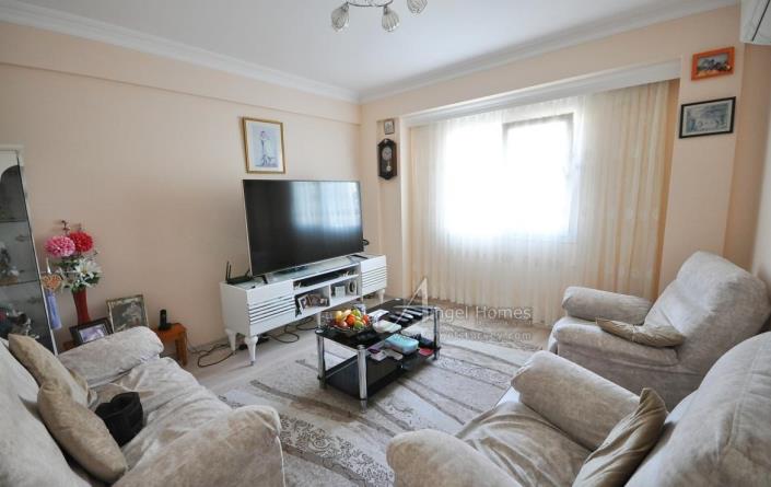 Image No.15-3 Bed Apartment for sale