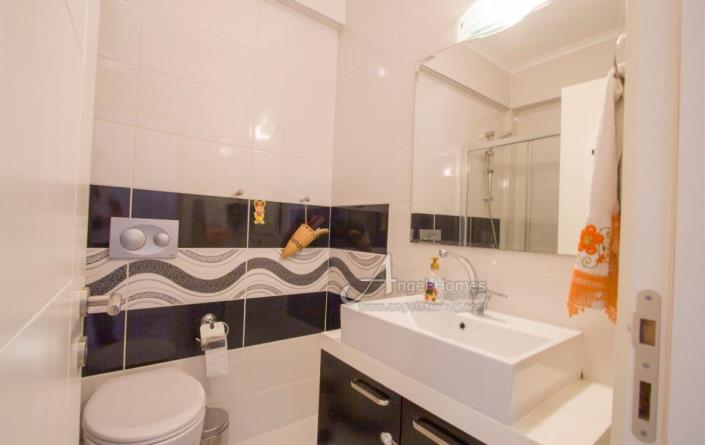 Image No.18-3 Bed Apartment for sale