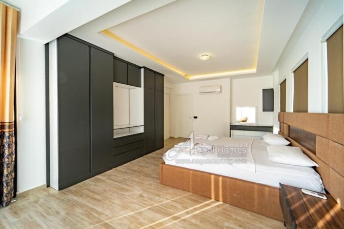 Image No.9-Villa / Détaché de 5 chambres à vendre à Ovacik