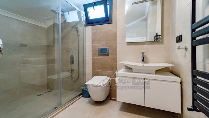 Image No.10-Villa / Détaché de 5 chambres à vendre à Ovacik