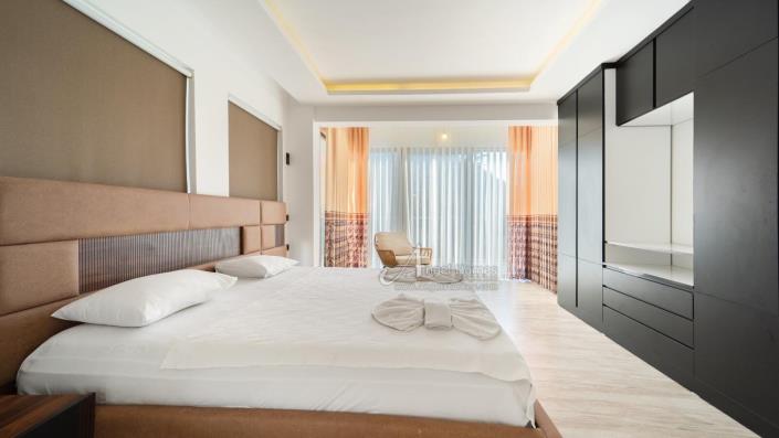 Image No.12-Villa / Détaché de 5 chambres à vendre à Ovacik