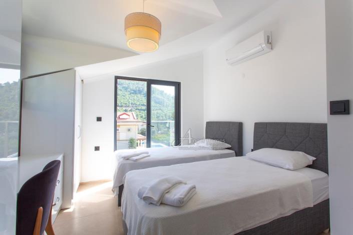 Image No.11-Villa / Détaché de 4 chambres à vendre à Ovacik